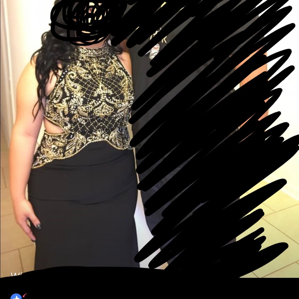 Prom Dress - Picture 4 of 5